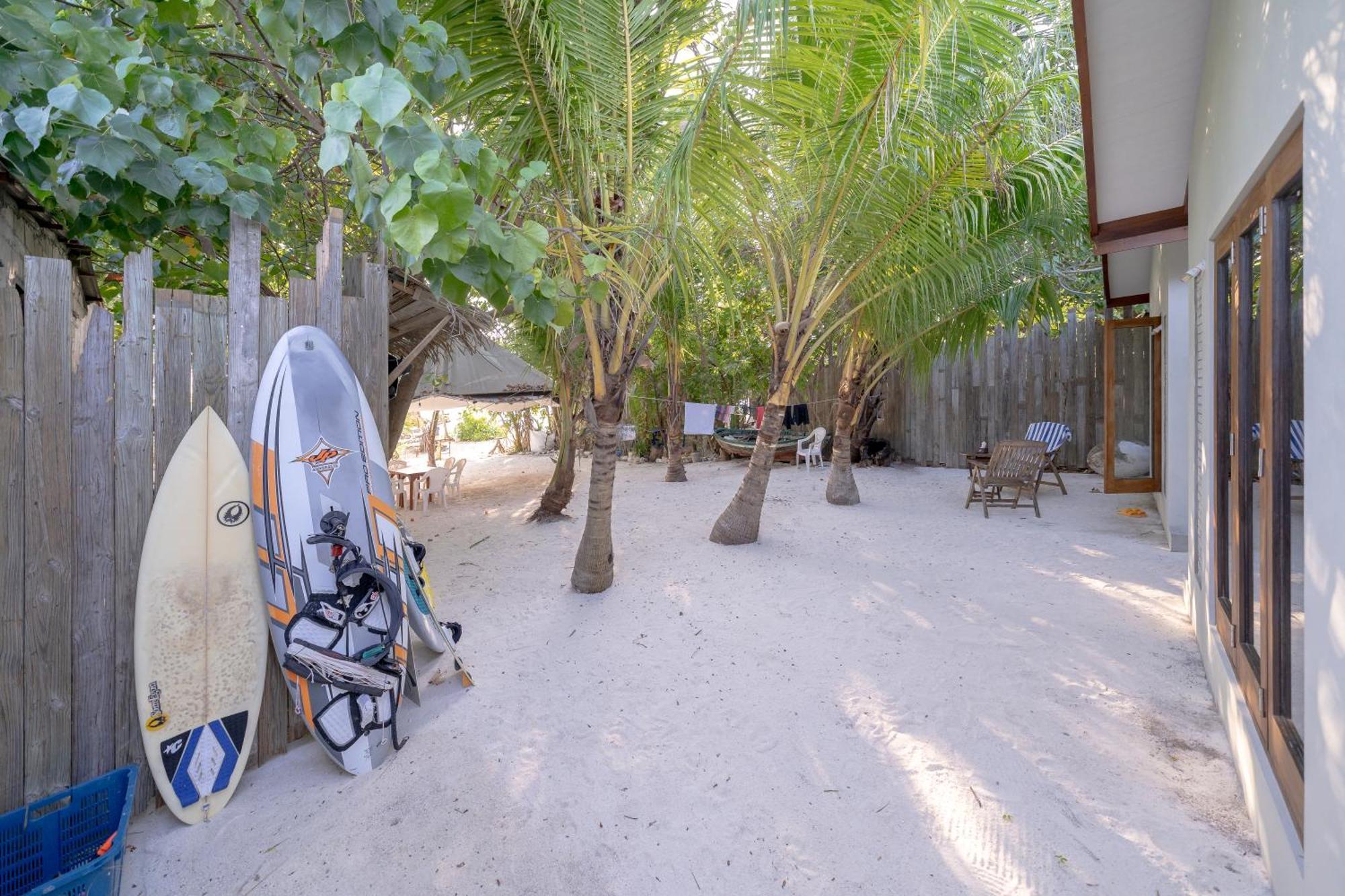 Brickwood Rasdhoo- Beach Front المظهر الخارجي الصورة